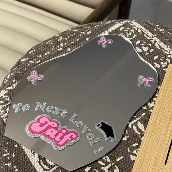 مرآة التخرج